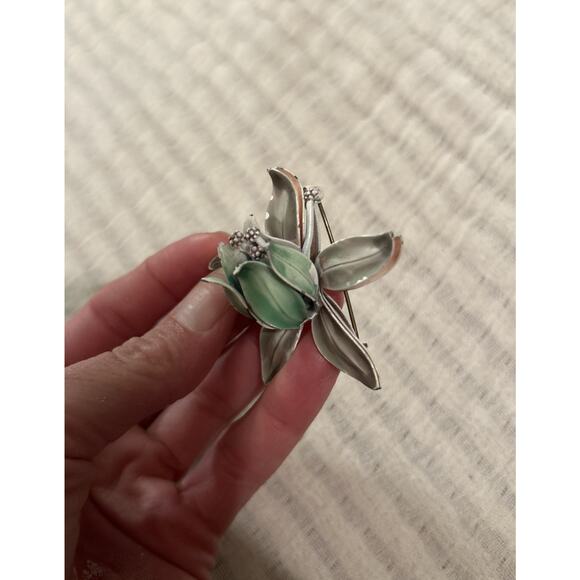 Vintage Enamel Pin Flower Turquoise Gray Pink - Picture 3 of 7